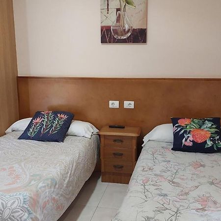 Albergue La Escuela La Laguna  Eksteriør bilde