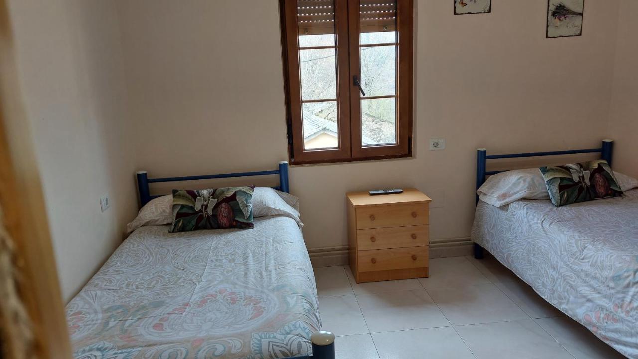 Albergue La Escuela La Laguna  Eksteriør bilde