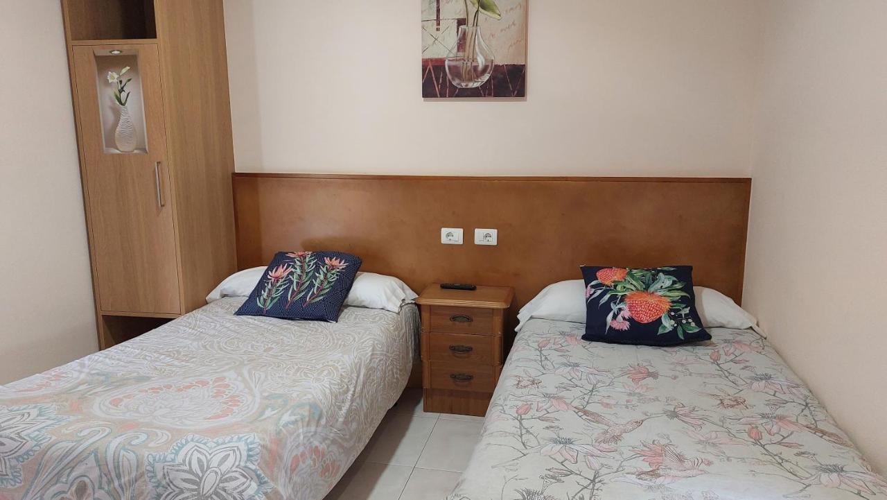 Albergue La Escuela La Laguna  Eksteriør bilde